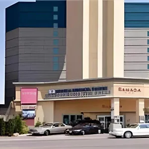 4* Hotel Tower At Fallsview